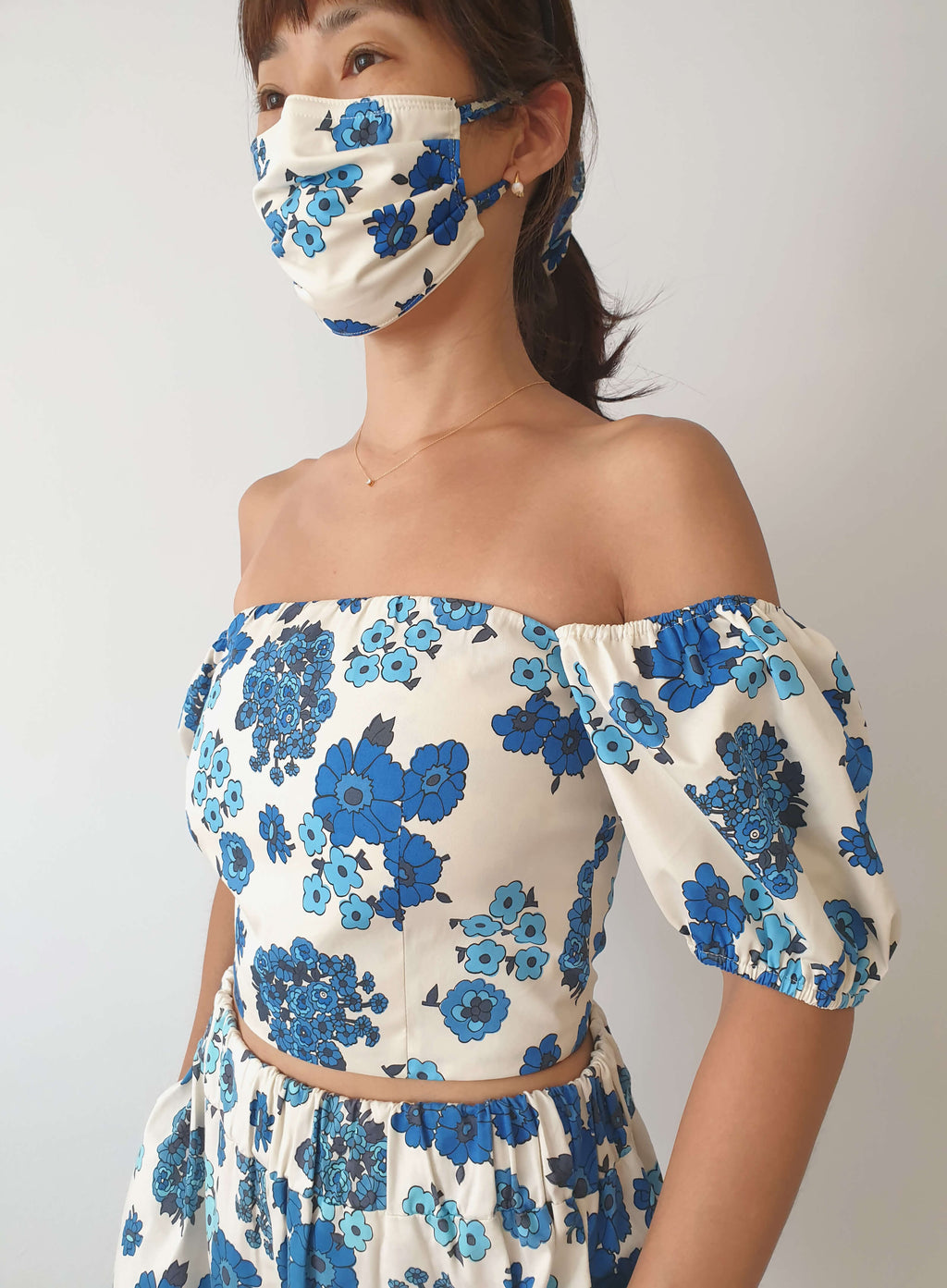 Samanna Top 2